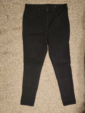 American Eagle Outfitters Black Skinny High-Rise Jegging 10 Short
